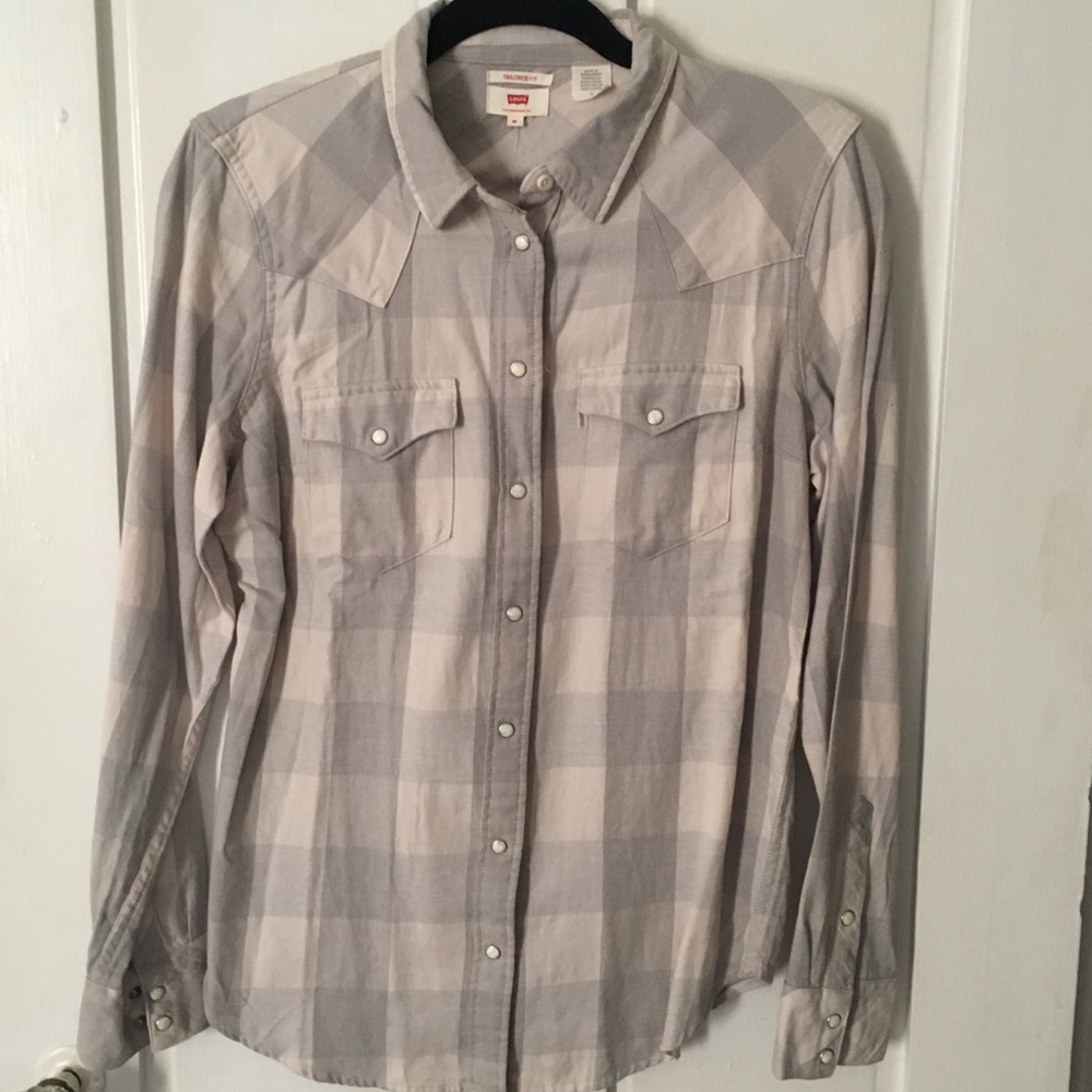 Levi’s 100% Cotton Plaid Burton Down